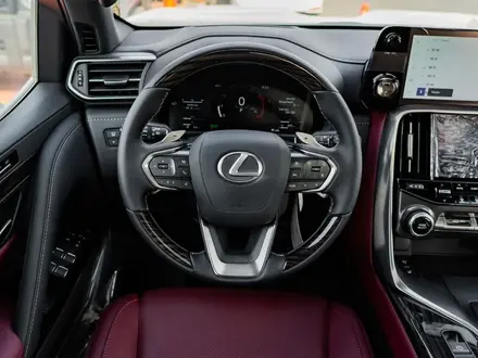 Lexus LX 700h Luxury 2025 года за 100 000 000 тг. в Семей – фото 14