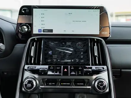 Lexus LX 700h Luxury 2025 года за 100 000 000 тг. в Семей – фото 16