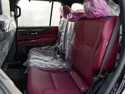Lexus LX 700h Luxury 2025 года за 100 000 000 тг. в Семей – фото 23