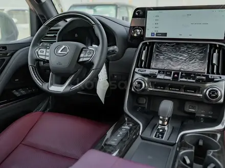 Lexus LX 700h Luxury 2025 года за 100 000 000 тг. в Семей – фото 10
