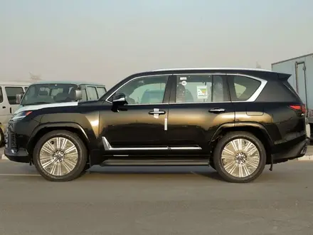 Lexus LX 700h Luxury 2025 года за 100 000 000 тг. в Семей – фото 3