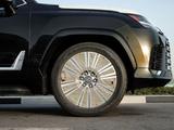 Lexus LX 700h Luxury 2025 года за 100 000 000 тг. в Семей – фото 5