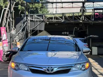 Toyota Camry 2012 года за 9 000 000 тг. в Шымкент