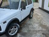 ВАЗ (Lada) Lada 2121 2002 годаүшін1 200 000 тг. в Шымкент – фото 3