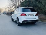 Mercedes-Benz GLE 43 AMG 2017 годаfor18 990 000 тг. в Алматы – фото 4
