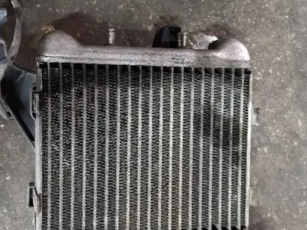 Радиатор охлаждения АКПП на Вито 638 за 45 000 тг. в Алматы