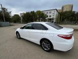 Toyota Camry 2016 годаfor7 500 000 тг. в Актобе – фото 4