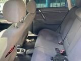 Volkswagen Polo 2005 года за 1 800 000 тг. в Атырау – фото 5