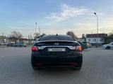 Hyundai Sonata 2011 годаүшін5 800 000 тг. в Актобе – фото 5