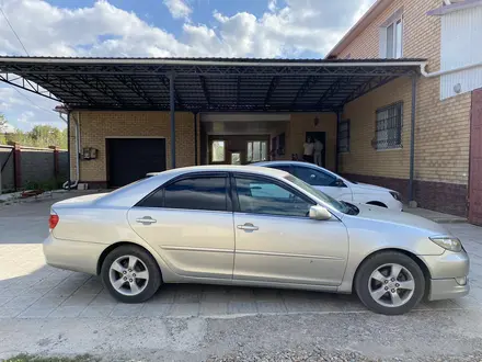 Toyota Camry 2006 года за 6 000 000 тг. в Астана – фото 2