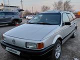 Volkswagen Passat 1993 года за 700 000 тг. в Астана