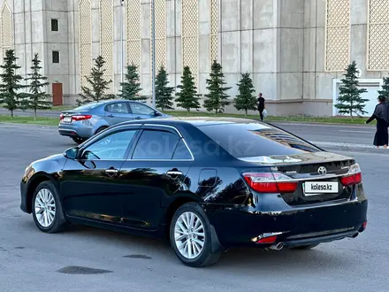 Toyota Camry 2015 года за 9 200 000 тг. в Астана – фото 14