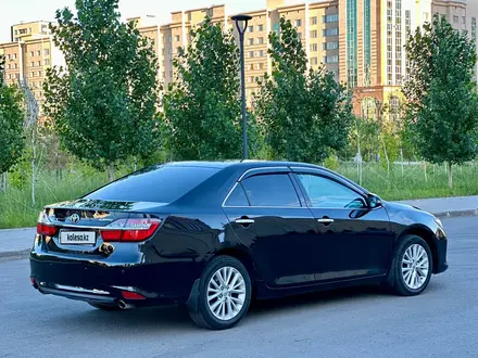 Toyota Camry 2015 года за 9 200 000 тг. в Астана – фото 16