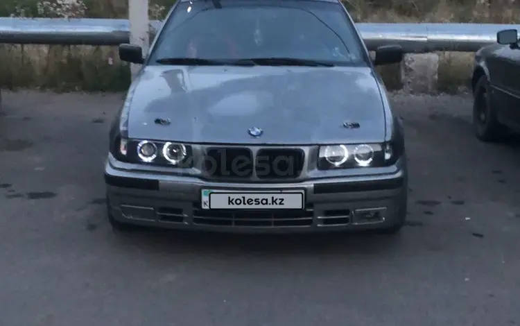 BMW 318 1993 года за 1 200 000 тг. в Макинск