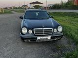Mercedes-Benz E 280 1998 года за 2 500 000 тг. в Астана – фото 2