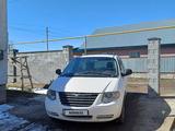 Chrysler Town and Country 2005 года за 3 000 000 тг. в Алматы – фото 2