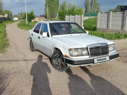 Mercedes-Benz E 230 1991 года за 1 300 000 тг. в Мерке – фото 3