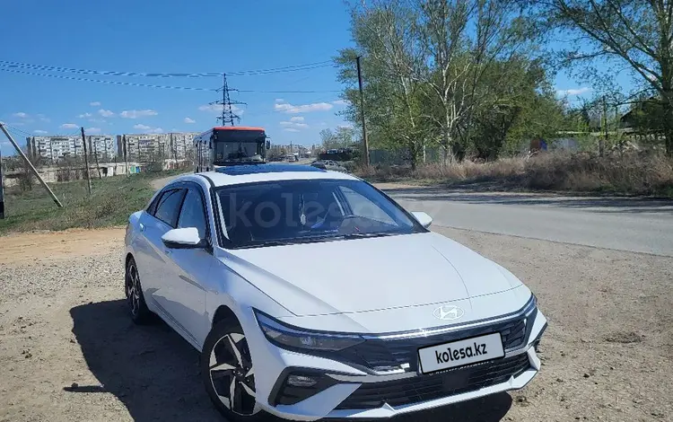 Hyundai Elantra 2024 года за 8 700 000 тг. в Семей