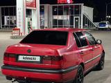 Volkswagen Vento 1993 года за 700 000 тг. в Караганда – фото 4