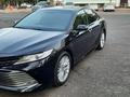 Toyota Camry 2018 годаүшін11 500 000 тг. в Астана – фото 4