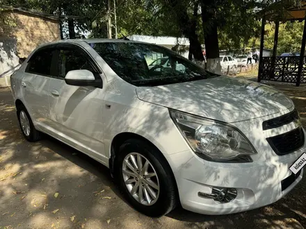 Chevrolet Cobalt 2014 года за 4 400 000 тг. в Шымкент – фото 2