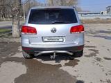 Volkswagen Touareg 2006 годаfor5 500 000 тг. в Тараз – фото 2