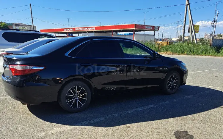 Toyota Camry 2016 годаүшін5 100 000 тг. в Атырау