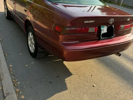 Toyota Camry 1999 года за 3 760 000 тг. в Алматы – фото 33