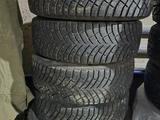 Шины Мишлен 215/60/16 за 260 000 тг. в Усть-Каменогорск