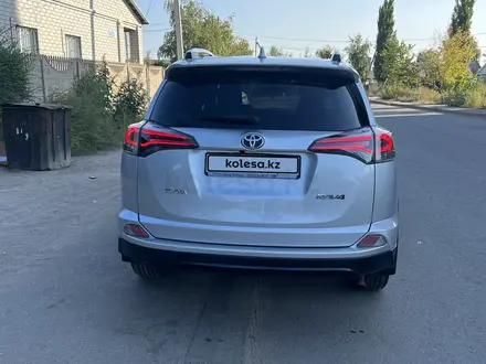 Toyota RAV4 2018 года за 14 500 000 тг. в Павлодар – фото 5