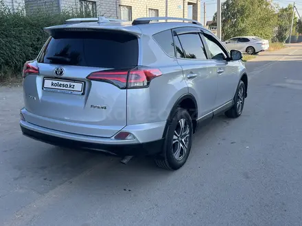 Toyota RAV4 2018 года за 14 500 000 тг. в Павлодар – фото 6