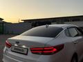 Kia K5 2018 года за 8 500 000 тг. в Алматы – фото 4