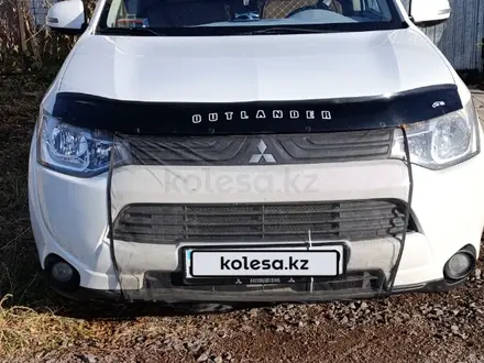 Mitsubishi Outlander 2013 года за 7 500 000 тг. в Караганда