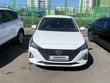 Hyundai Accent 2021 года за 7 300 000 тг. в Усть-Каменогорск – фото 2