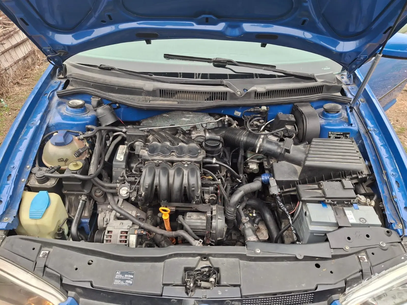 Volkswagen Golf, 2000