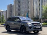 Lexus LX 570 2013 года за 25 500 000 тг. в Астана – фото 2
