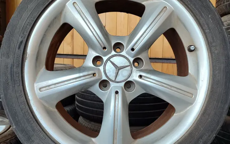 Диски r17 5х112 Mercedes, с шинами разноширокие за 180 000 тг. в Алматы