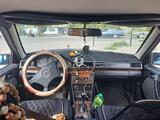 Mercedes-Benz E 230 1992 годаfor2 222 222 тг. в Алматы