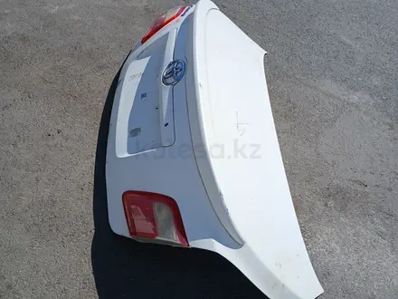 Крышка багажника Toyota Camry 40 45 за 75 000 тг. в Алматы – фото 6