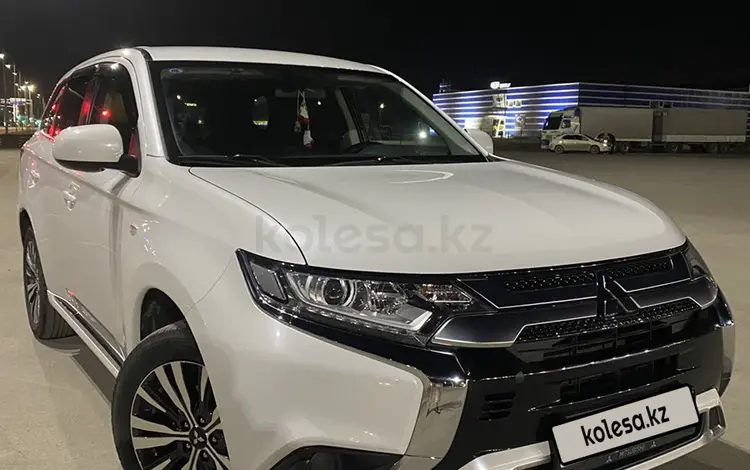 Mitsubishi Outlander 2022 года за 10 300 000 тг. в Астана