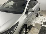 Hyundai Accent 2019 года за 7 400 000 тг. в Уральск – фото 4