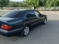 Mercedes-Benz E 240 1999 года за 3 200 000 тг. в Караганда – фото 9