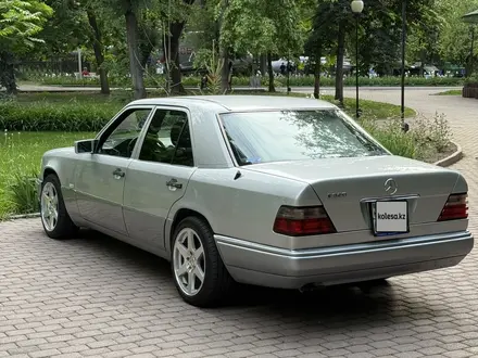 Mercedes-Benz E 280 1995 года за 4 200 000 тг. в Алматы – фото 14