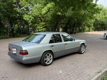 Mercedes-Benz E 280 1995 года за 4 200 000 тг. в Алматы – фото 6