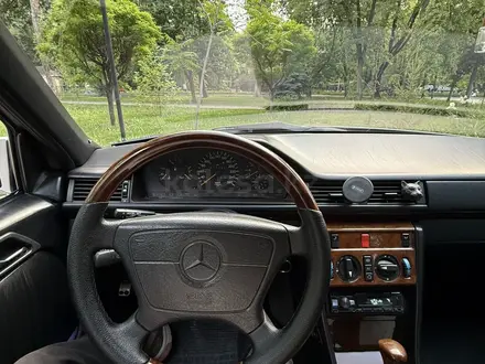 Mercedes-Benz E 280 1995 года за 4 200 000 тг. в Алматы – фото 8