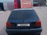 Volkswagen Golf 1993 года за 1 250 000 тг. в Алматы – фото 3