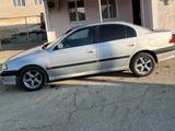 Toyota Avensis 1999 годаfor3 100 000 тг. в Атырау – фото 3