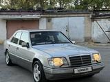 Mercedes-Benz E 220 1993 годаүшін2 900 000 тг. в Туркестан – фото 2