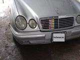 Mercedes-Benz E 200 1996 годаүшін2 500 000 тг. в Талдыкорган – фото 3