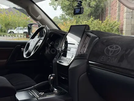 Toyota Land Cruiser 2020 года за 40 000 000 тг. в Алматы – фото 13